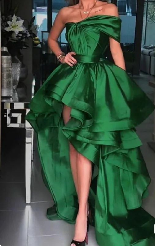 Evening dress with embellishments-Green Prom Dresses Hi Low